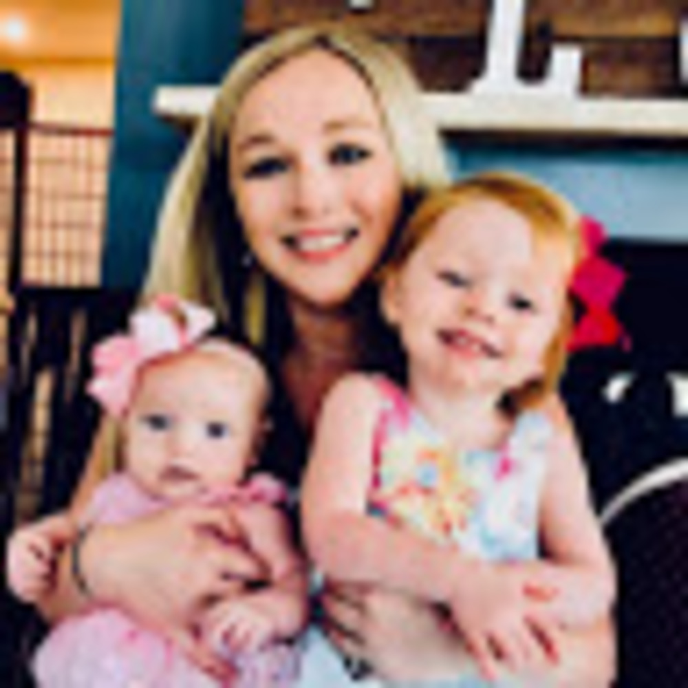 Meet your Posher, Nicole